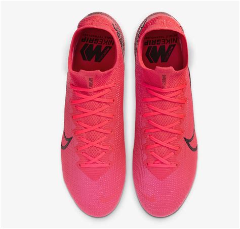 nike roze schoenen|roze voetbalschoenen nike.